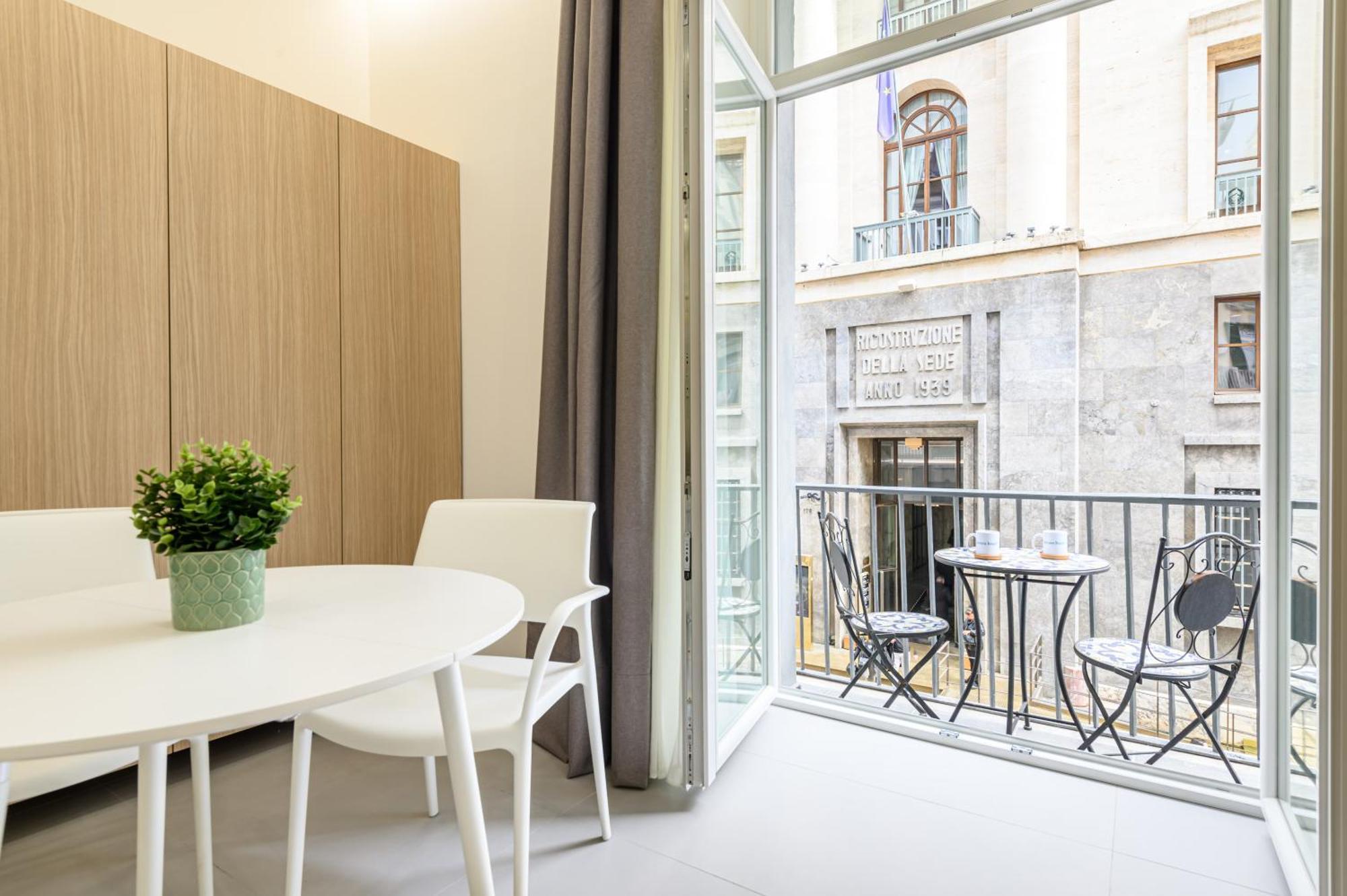 Dimora Joseph Via Toledo Hotel Napoli Ngoại thất bức ảnh