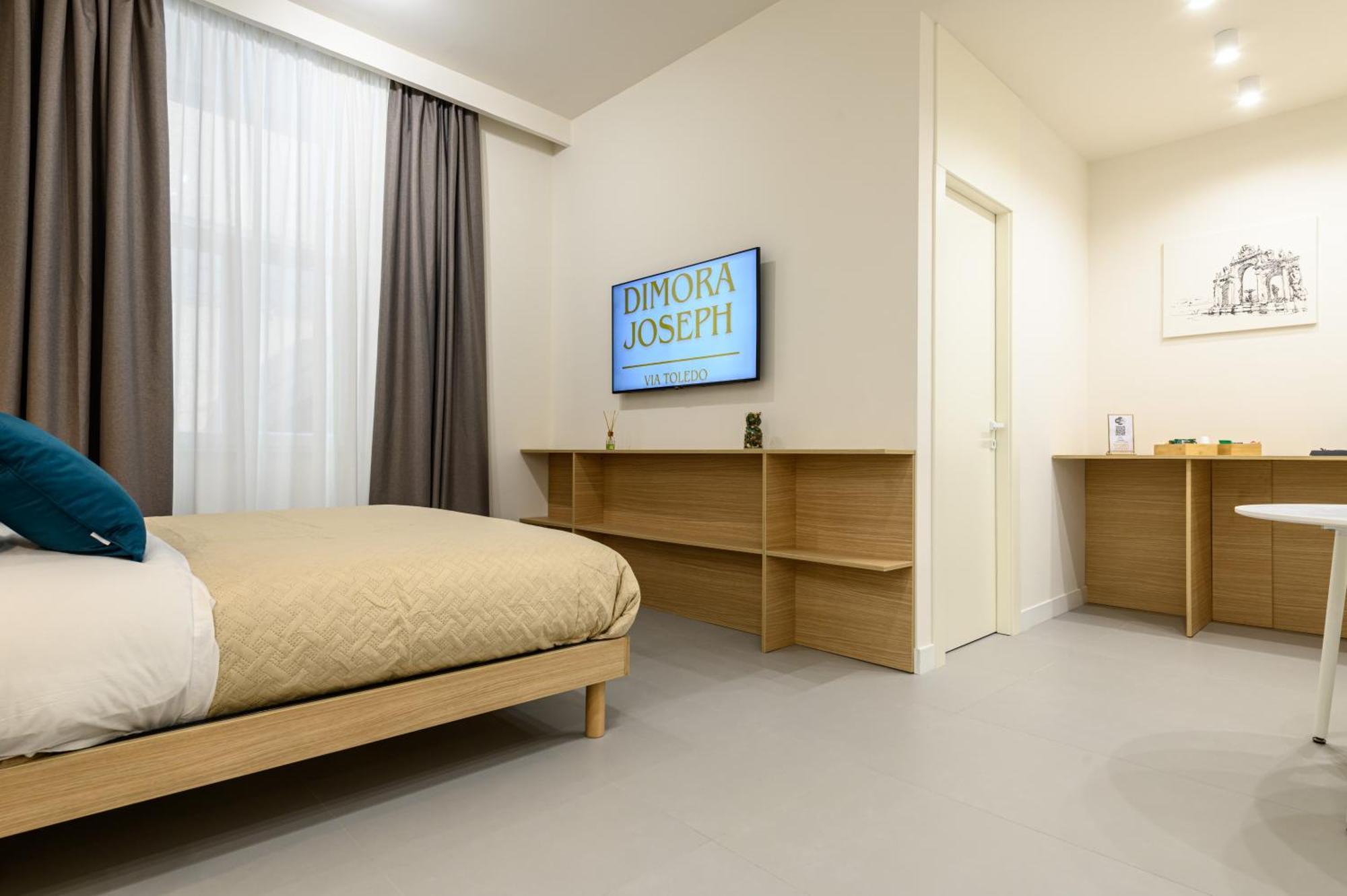 Dimora Joseph Via Toledo Hotel Napoli Ngoại thất bức ảnh